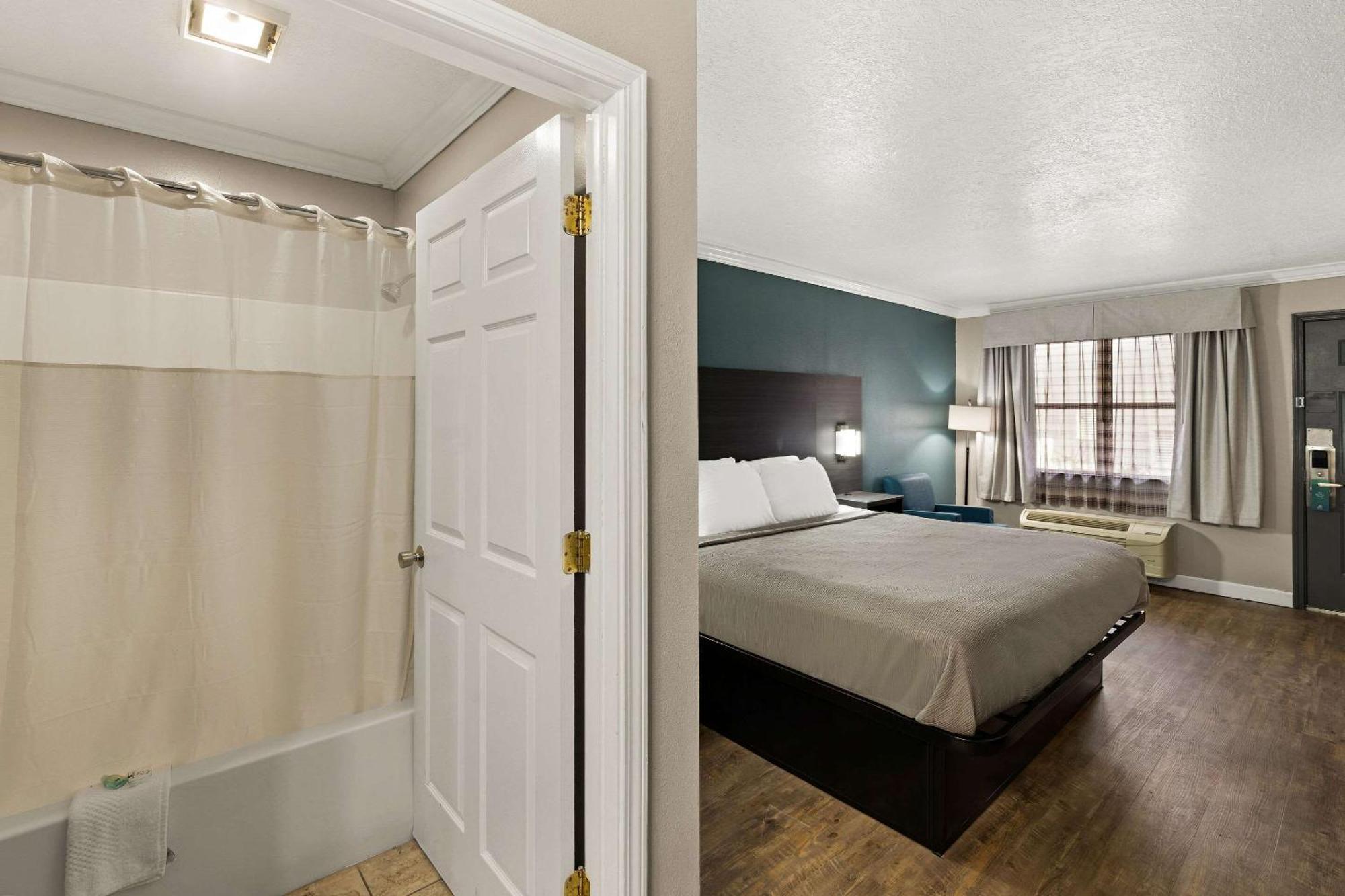 Quality Inn Ocean Springs Kültér fotó